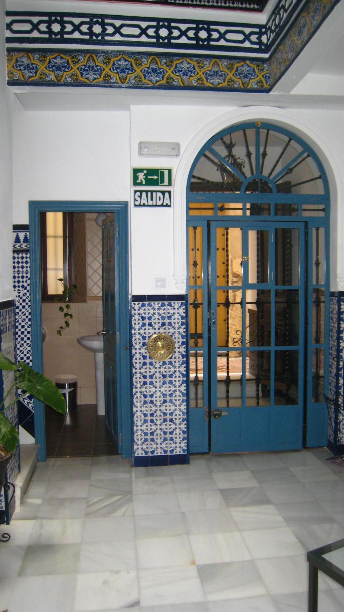Pension La Montorena Севілья Екстер'єр фото