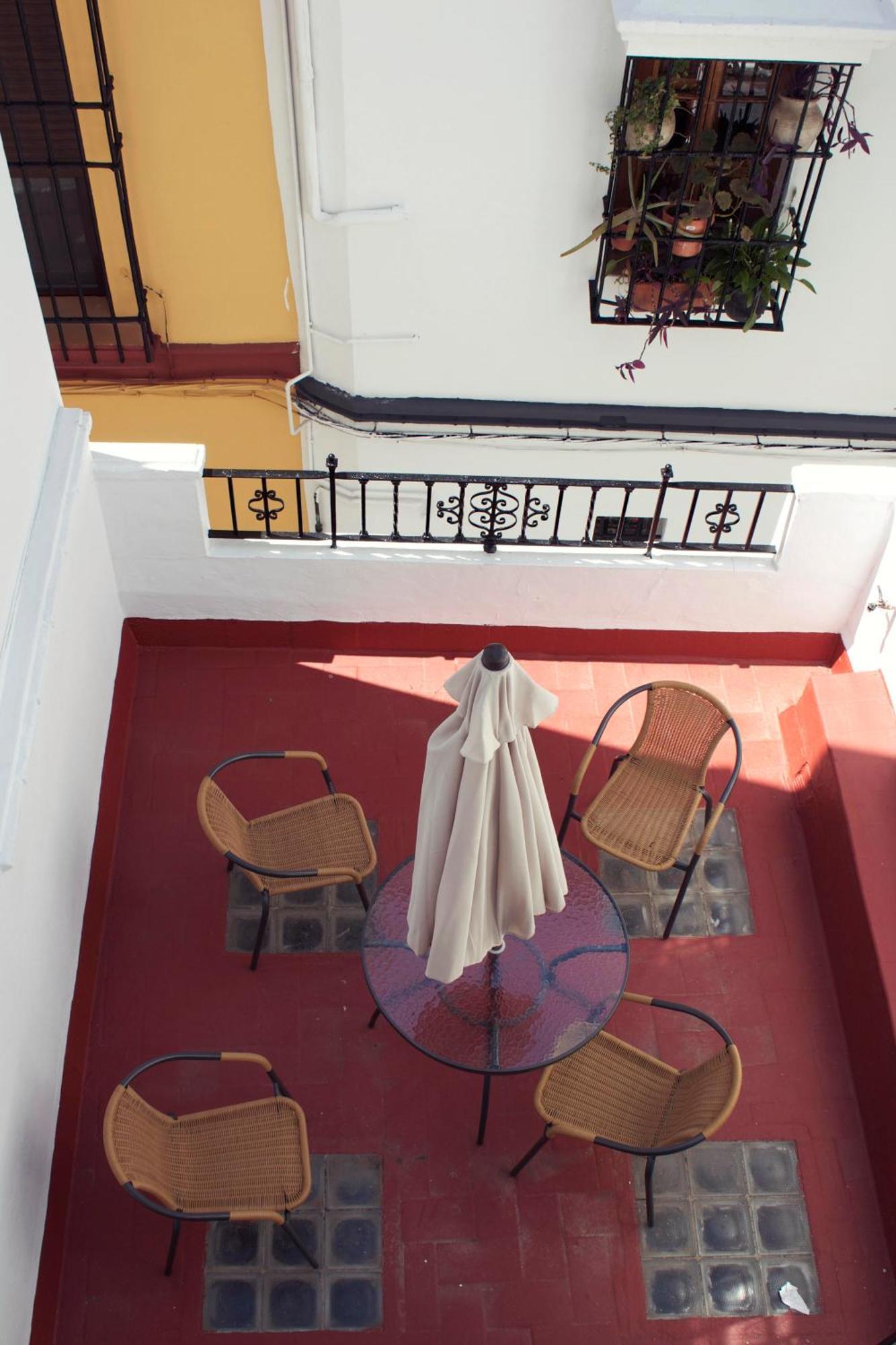 Pension La Montorena Севілья Екстер'єр фото