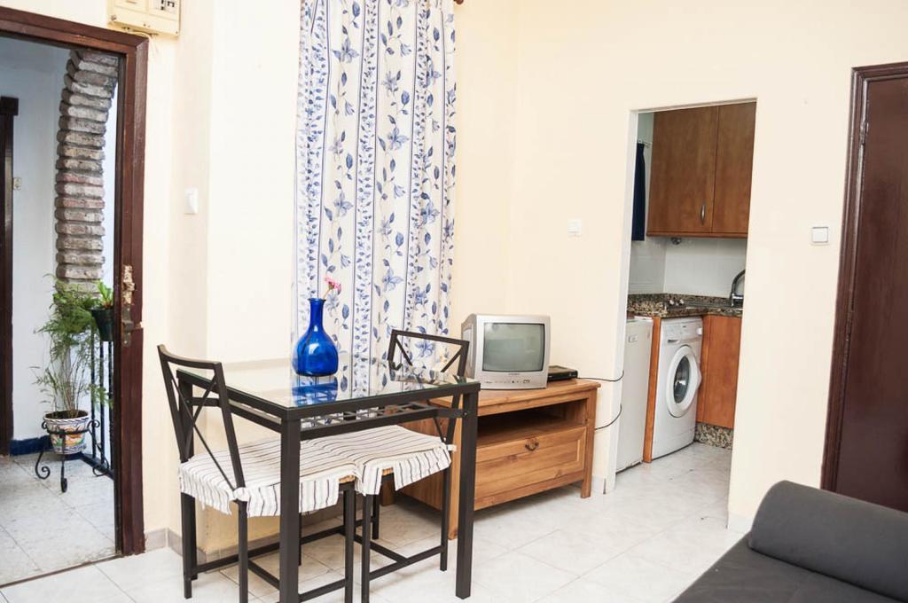 Pension La Montorena Севілья Екстер'єр фото