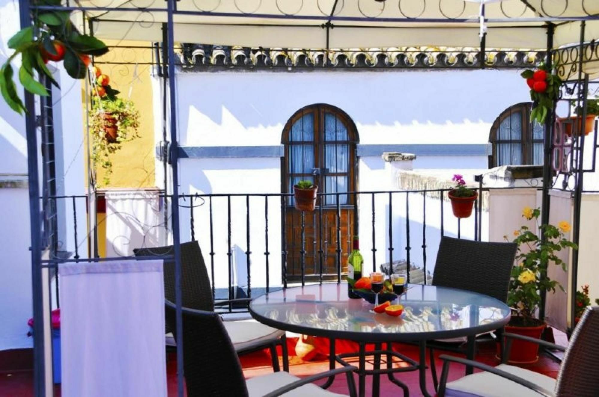 Pension La Montorena Севілья Екстер'єр фото